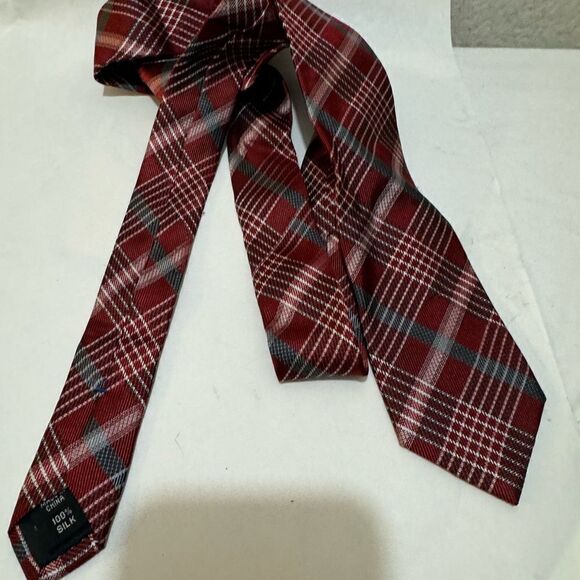 NWOT Kenneth Cole Plaid/Stripe Tie - Picture 2 of 5